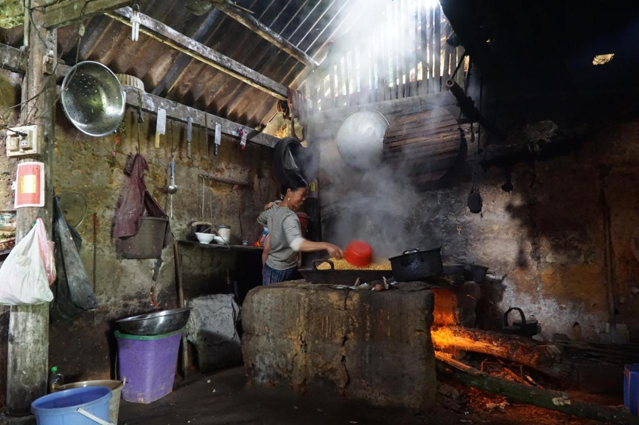 Huy Trung Homestay Bac Ha  Exterior foto
